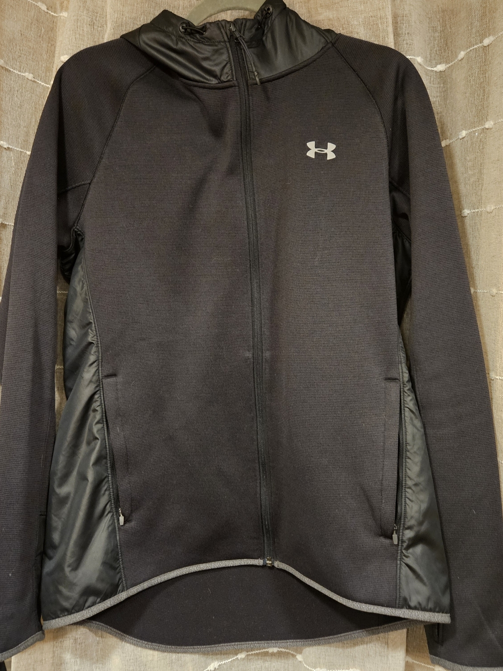 Under Armour Black Full-Zip Hoodie
